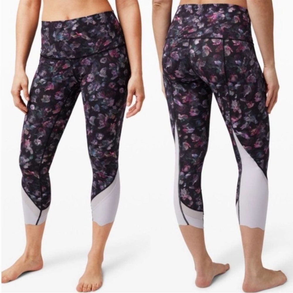 Lululemon Wunder Under Crop High-Rise Roll Down
Scallop Leggings | Floral | 6